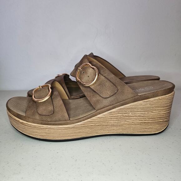 PATRIZIA Women's Size 7 Shaniho Slide Sandal Wedges Brown with Gold Buckle New - Picture 3 of 6